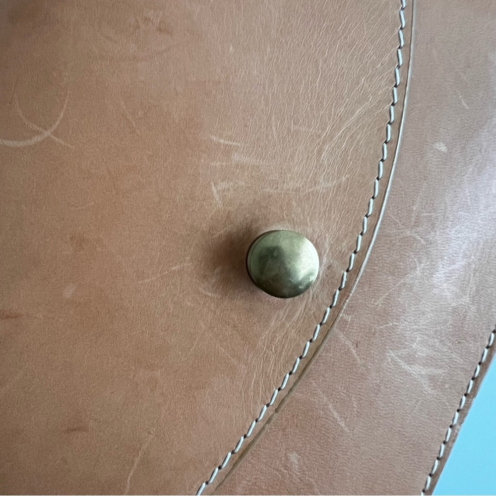 Lindquist Object Po in Vachetta Bag/Purse - Picture 4 of 11